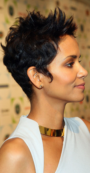 halle berry short hair. halle berry short hair.