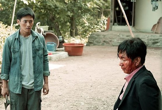 Sinopsis Lengkap Film Road Kill (2019)