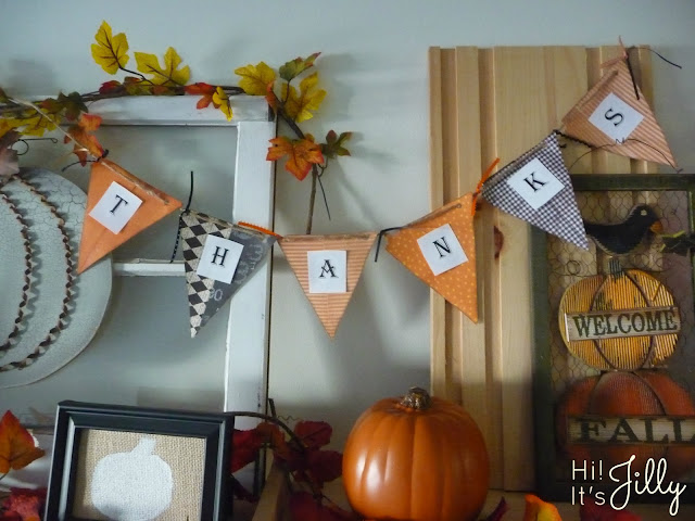 The Halloween to Thanksgiving Decor Switch-A-Roo and FREE Thanksgiving Printable from Hi! It's Jilly