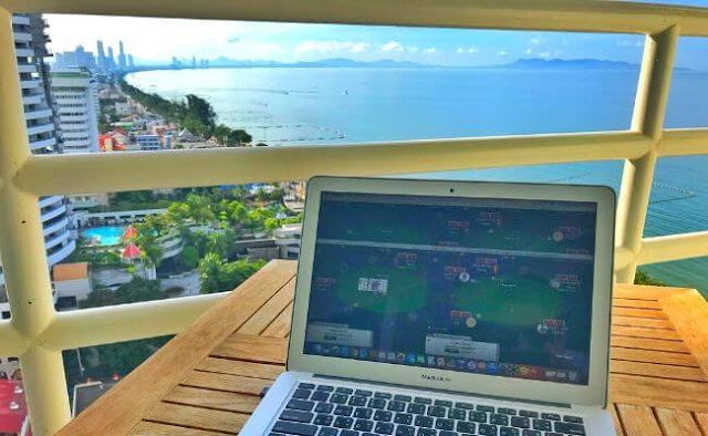 How I Went From $60 in My Bankroll to Poker Pro Traveling the World