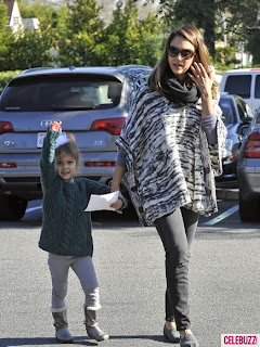 Jessica Alba and  Daughters Christmas Tree Shopping