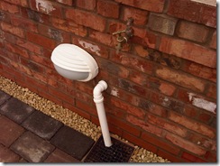 What!! an outside tap and outside light too