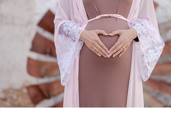 Inilah Manfaat Ibu Hamil Membaca Al-Qur’an, Pengantin Baru Silakan Masuk