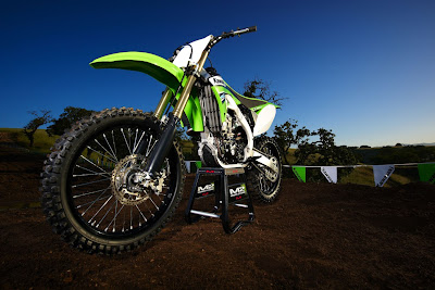 2011-Kawasaki-KX-450-F