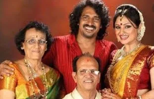 Actor Upendra Family Wife Parents children's Marriage Photos