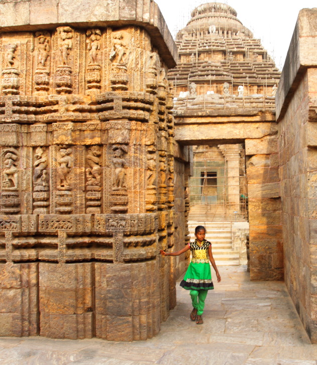 A Young dancer prancing through the apsara walls of Konark Sun Temple