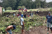 Melalui Padat Karya, Pemdes Karang Ringin 1 Bersama Warga Lakukan Giat Gotong Royong