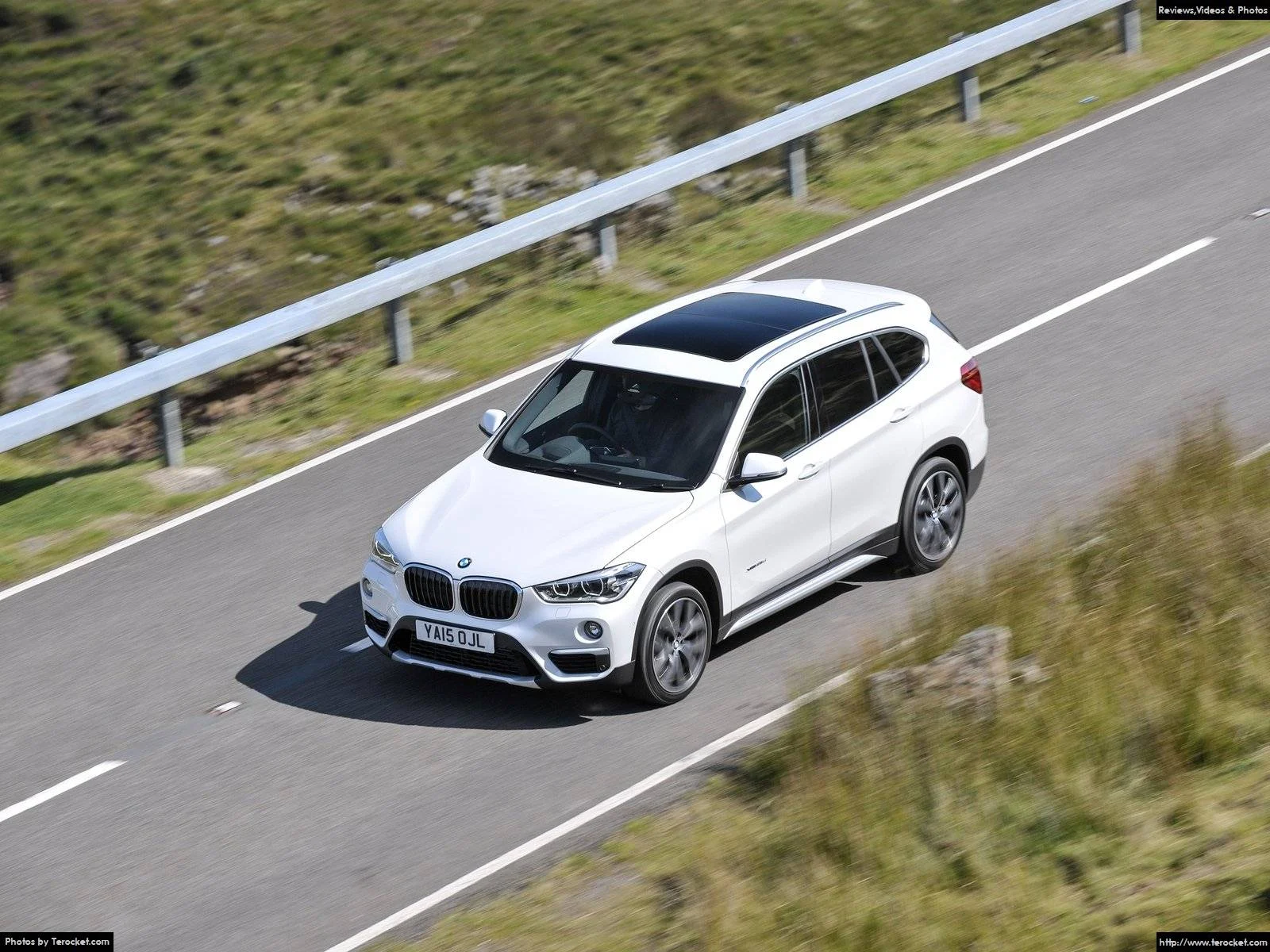 Hình ảnh xe ô tô BMW X1 UK-Version 2016 & nội ngoại thất