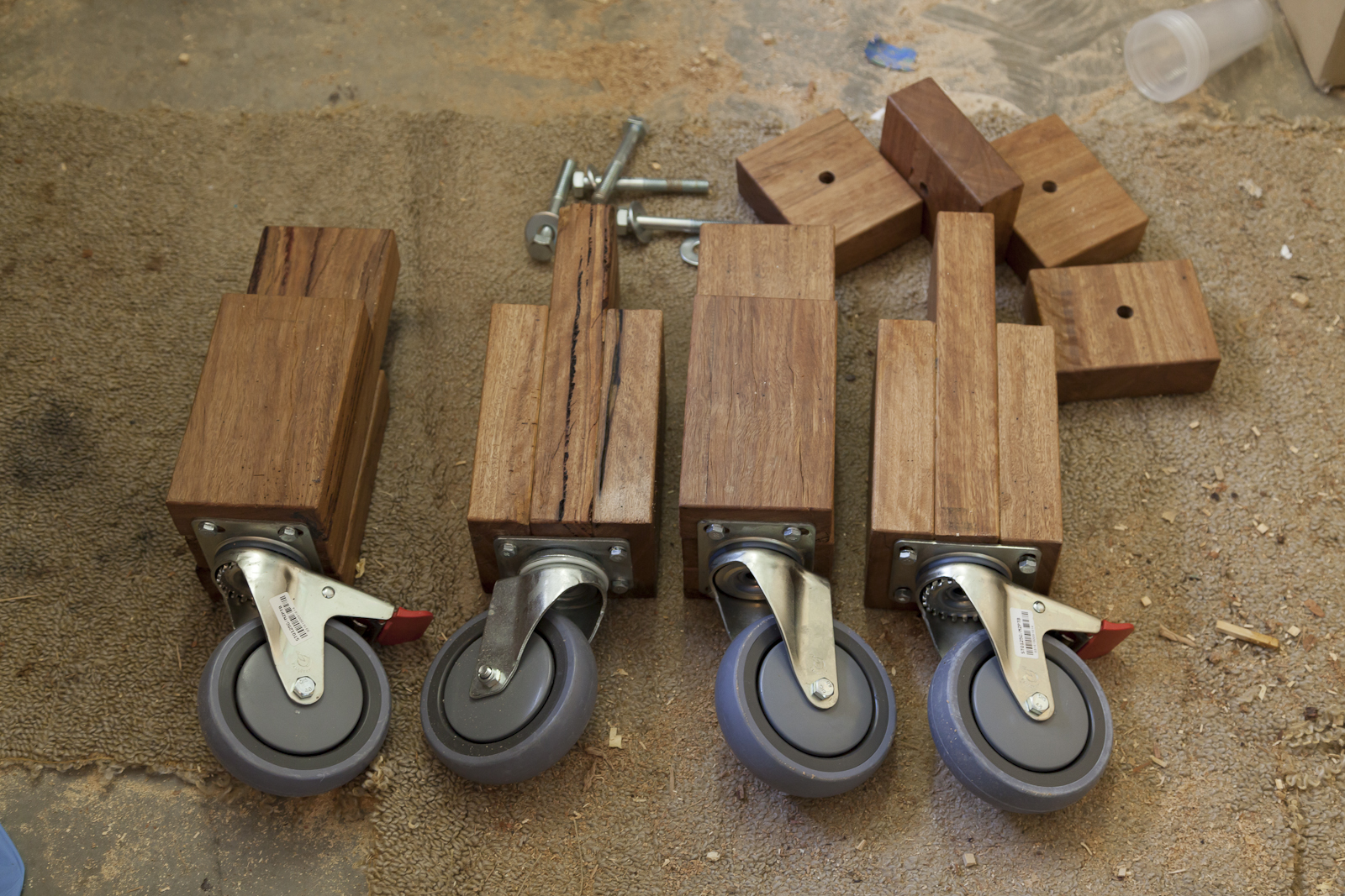 ~ the love of wood ~: Wheels for the Workbench