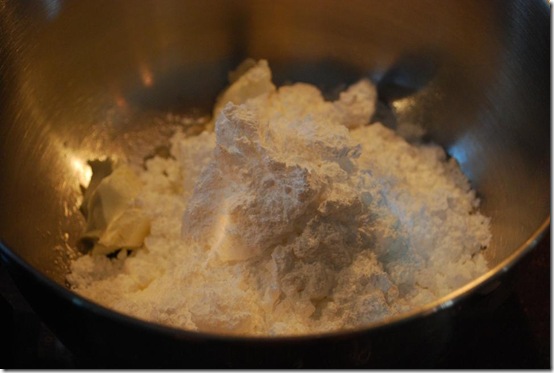 23 add icing sugar