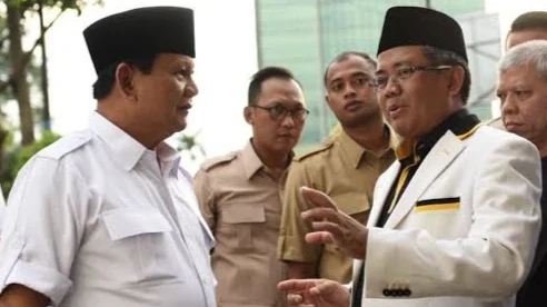 Foto: Prabowo Subianto dan Presiden PKS, Sohibul Iman. PKS Sebut Prabowo Subianto Sudah Berbeda.