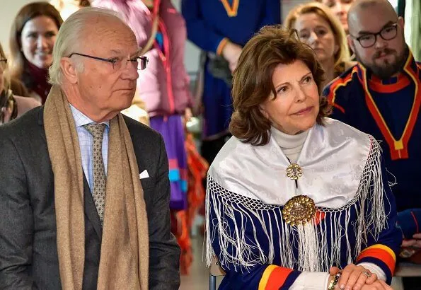 King Carl Gustaf and Queen Silvia visited Jokkmokk Fair, held in connection with the Sami National Day