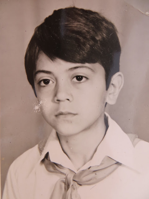 old-picture-with-defect