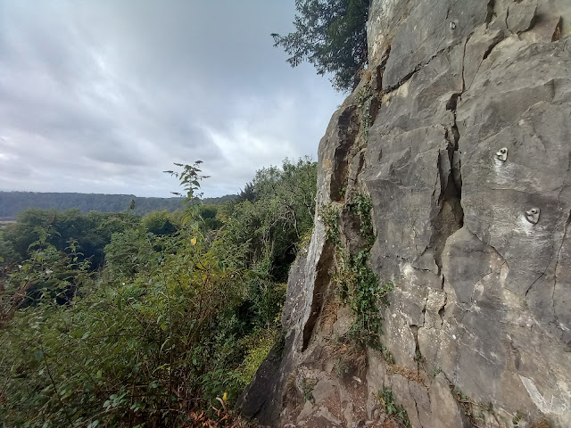 Wyndcliff rainy day rock climbing