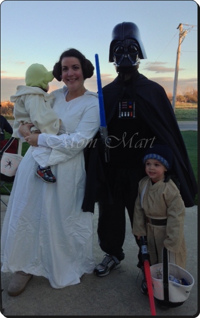 A Star Wars Family Halloween Costume