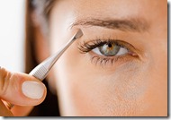 Eyebrow-Plucking-8