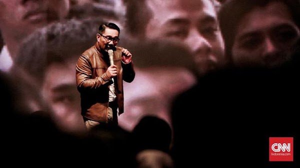 Ridwan Kamil Dilaporkan ke Bawaslu Soal Pose Satu Jari