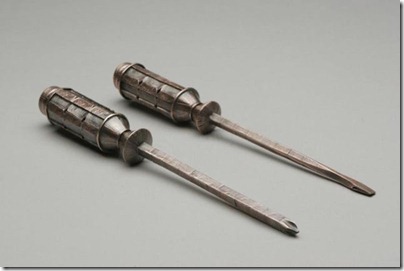 tools_made_out_of_coins_640_12