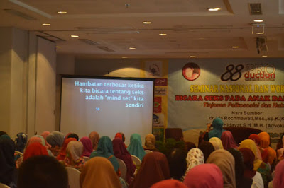 seminar, seks, pendidikan seks, pendidikan seks untuk anak dan remaja, hotel ibis style, malang, seminar di malang