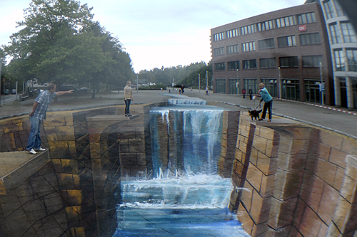 anamorphic street art