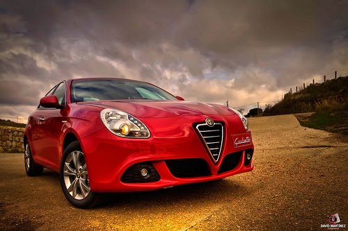 GIULIETTA HDR MOTOR CAR. Posted by pakde at 7:08 AM ? Email This BlogThis!