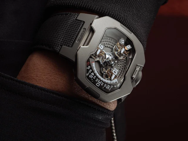 Urwerk UR-120