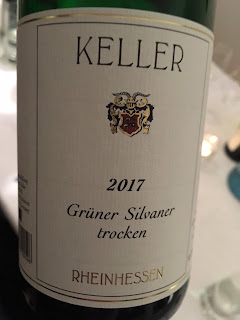 https://www.systembolaget.se/dryck/vita-viner/keller-9050601