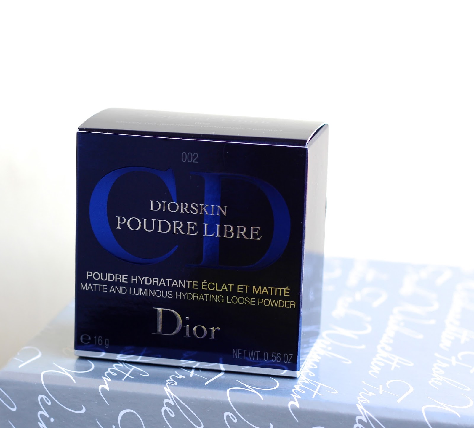 Dior Diorskin Poudre Libre matte and luminous hydrating loose powder 002 Transparent Medium