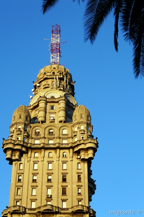 detalle - palacio salvo - montevideo - uruguay