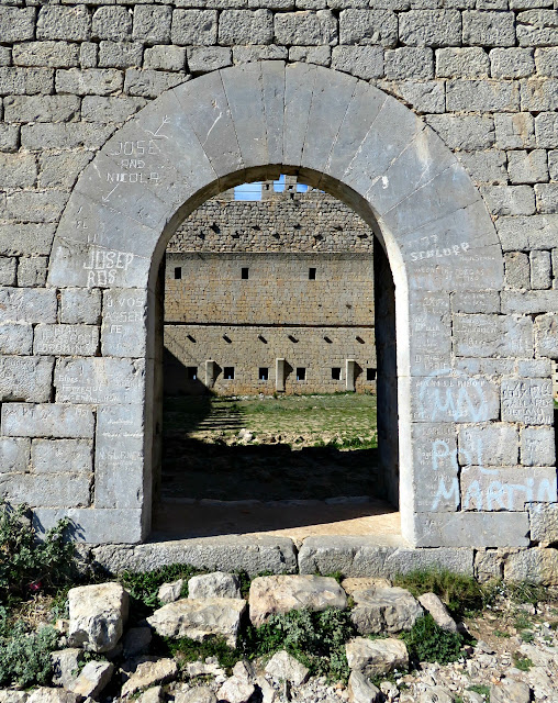 Toroella de Montgrí Castell