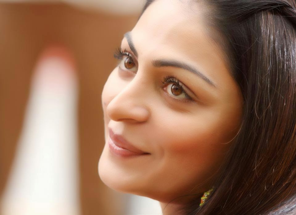 Neeru Bajwa HD wallpapers Free Download