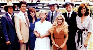 La familia Ewing de la serie Dallas