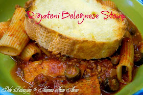 rigatoni Bolognese stoup / a thick Italian soup / garlic bread on top