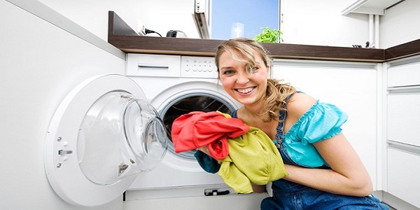 Αυτά είναι τα 6 λάθη που κάνετε όταν πλένετε τα ρούχα σας στο πλυντήριο