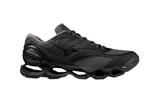 Mizuno Adds Two Stylish Grey Sneakers to Its WAVE PROPHECY LS Line