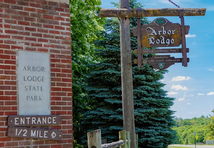 Arbor Lodge State Historical Park