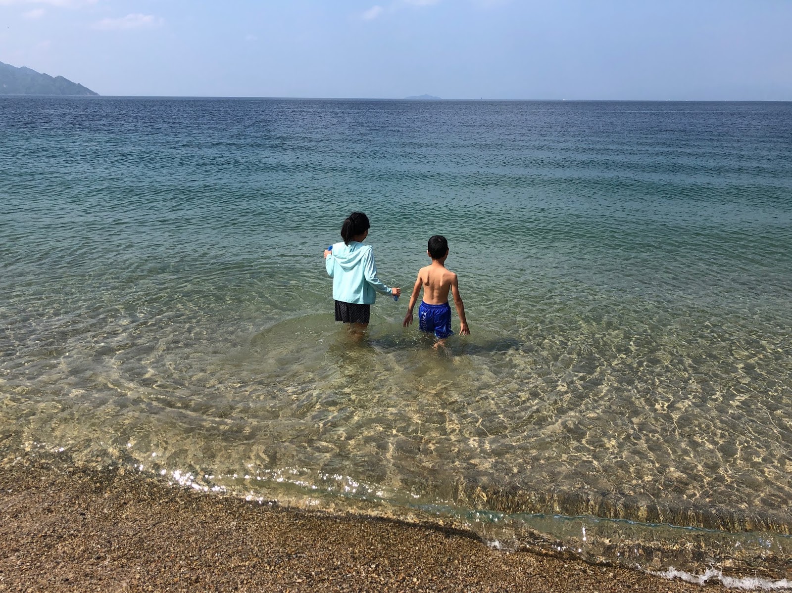 19シーズン最初の水遊びは海が綺麗な海水浴場 サンビーチおきみ 江田島 で魚釣り 海水浴 イクメンライフハッカー