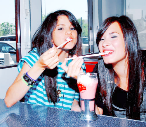 demi lovato and selena gomez