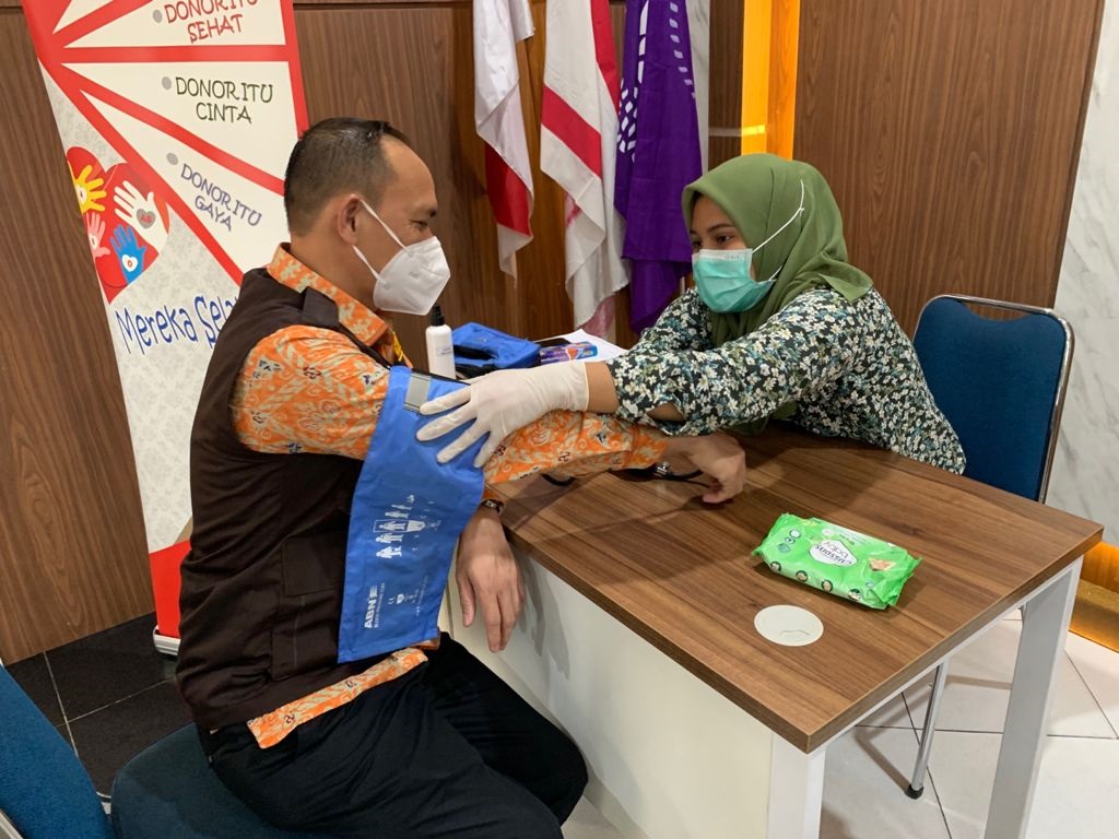 Kwarran Pekanbaru Kota melaksanakan Donor Darah pada Hari Pramuka ke-60