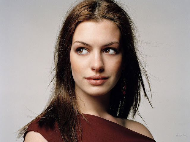 Anne Hathaway Red Dress Modeling Pictures