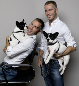 Dean & Dan with Mug Accesorios para perros Dsquared en Yoox