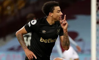 Man Utd set asking price for West Ham loanee Lingard