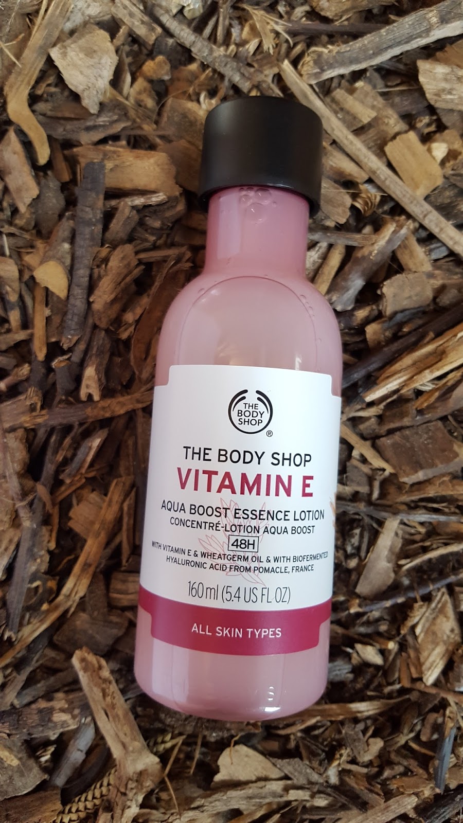 The Body Shop Vitamin E Aqua Boost Essence Lotion