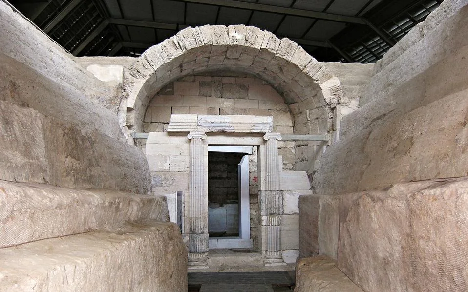 Important ancient Macedonian tomb in Thessaloniki open to public Important ancient Macedonian tomb in Thessaloniki open to public
