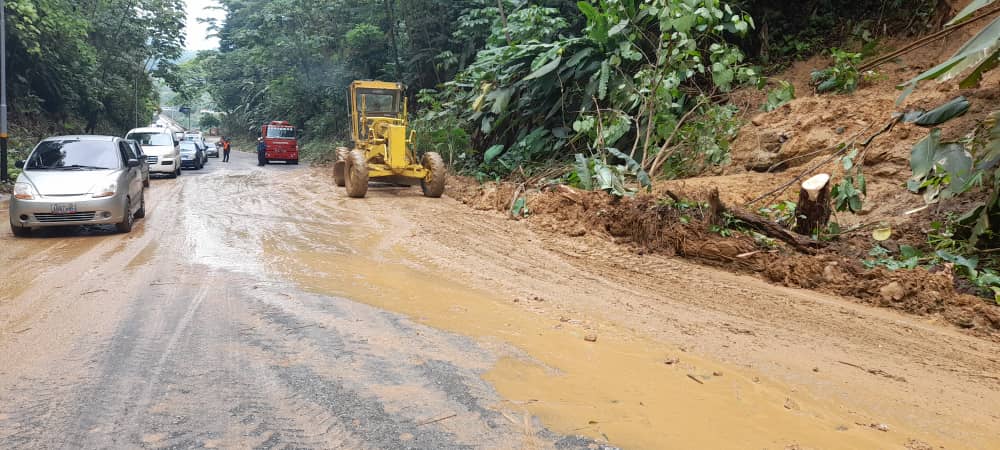 Activan plan para atender a afectados por lluvias en Mérida