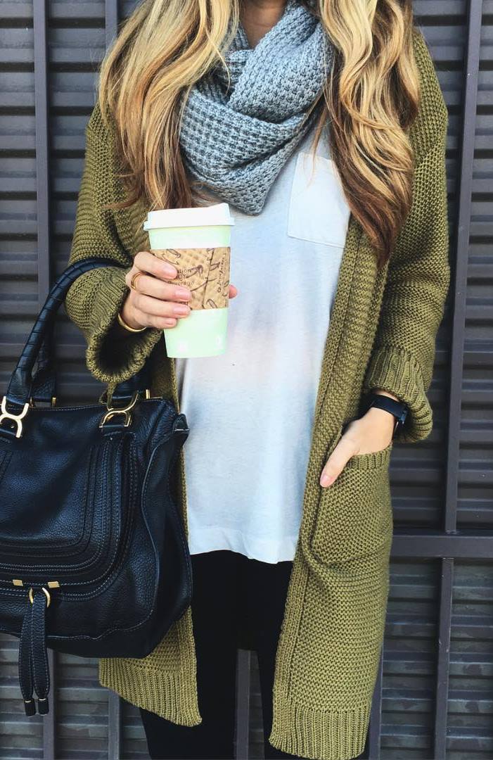 how to wear a cardigan : knit scarf + white top + bag + jeans