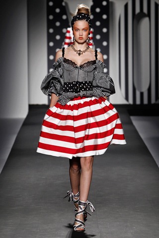 Moschino (1)