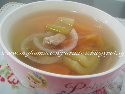 http://myhomecookparadise.blogspot.sg/2013/12/celery-carrot-tomato-onion-soup-15-jul.html