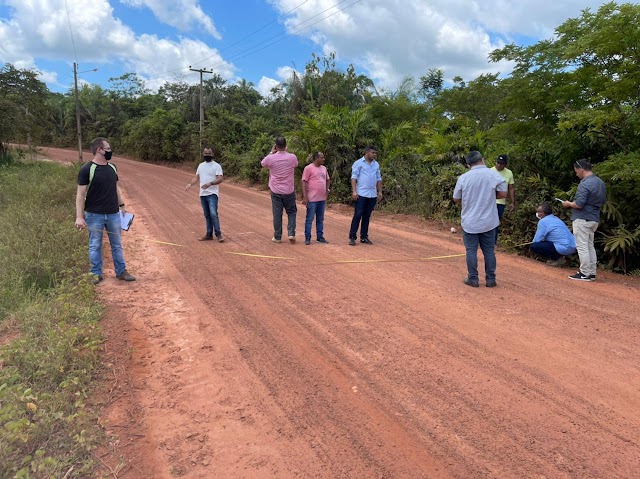 Prefeito Edilson da Alvorada acompanhado dos vereadores Rildo, Djalma, e Dico de Dedeco, recebe técnicos do governo do estado e reivindica asfaltamento de Zé Doutor a Santa Eulália.