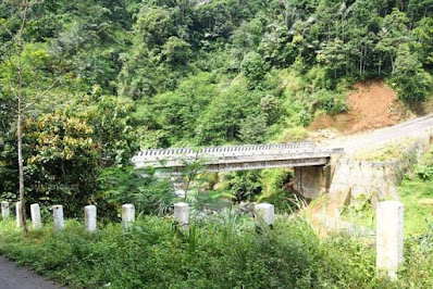 jembatan baru di jalan ke rancabuaya